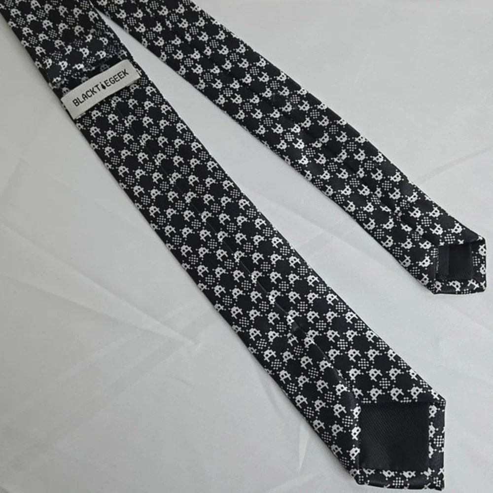 Black Tie Geek Space Invaders‎ Arcade Game Tie